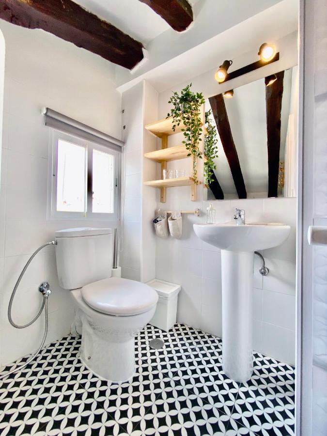 Appartement Charming Gran Via Attic à Madrid Extérieur photo
